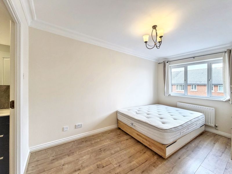 Main Bedroom- click for photo gallery